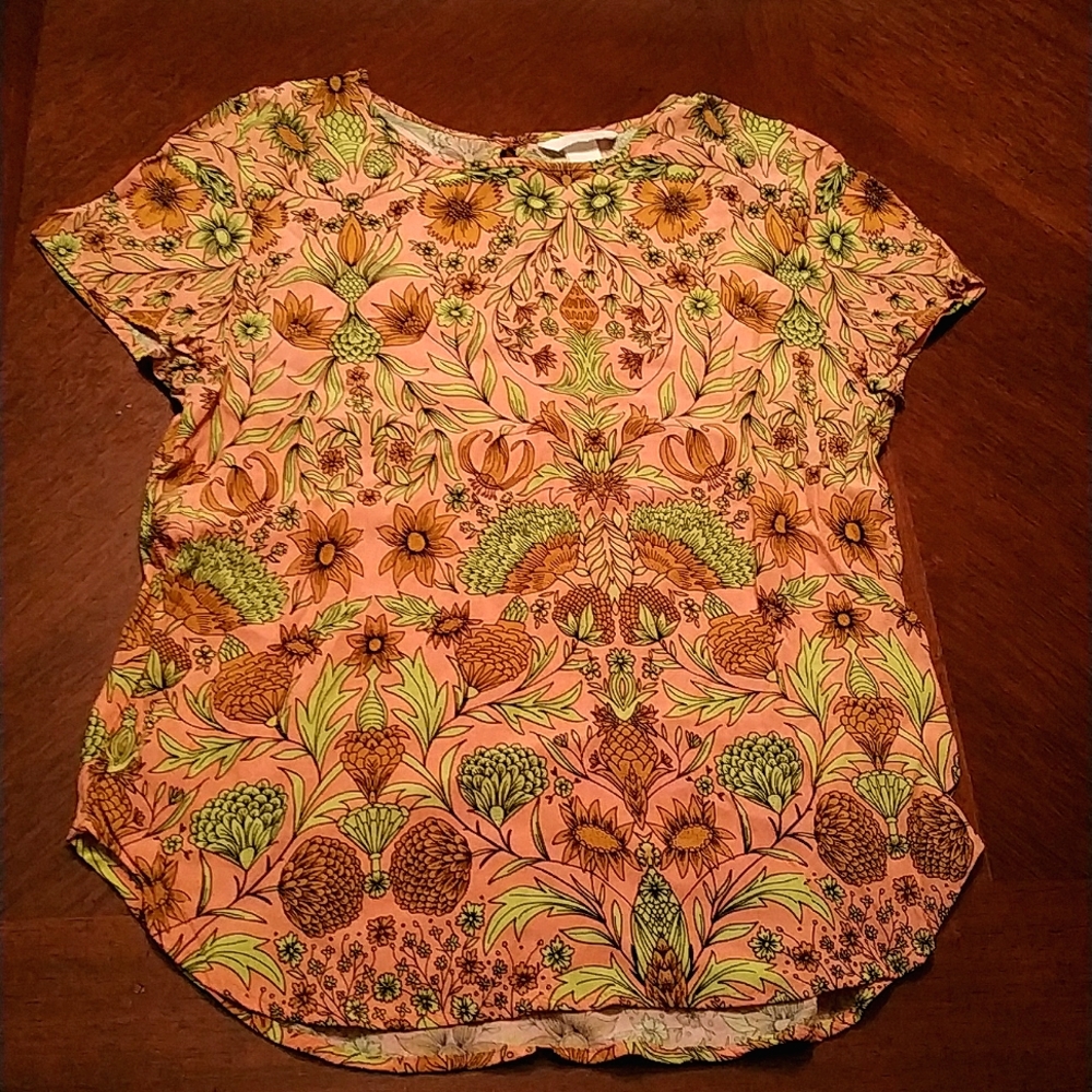 Women's shirt